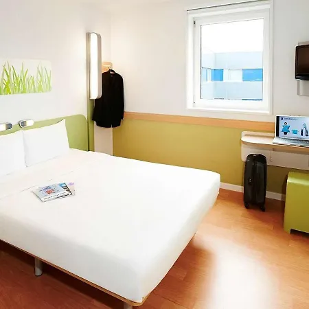 Ibis Budget Luebeck City Sued Exterior photo