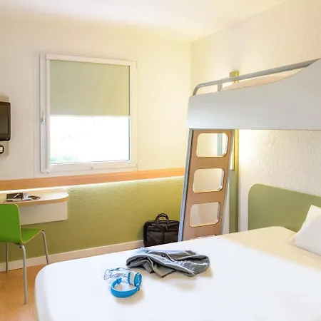 Ibis Budget Luebeck City Sued Exterior photo