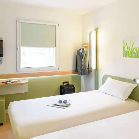 Ibis Budget Luebeck City Sued Exterior photo